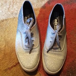 Keds  color speaks for it self ... metallic .sz10